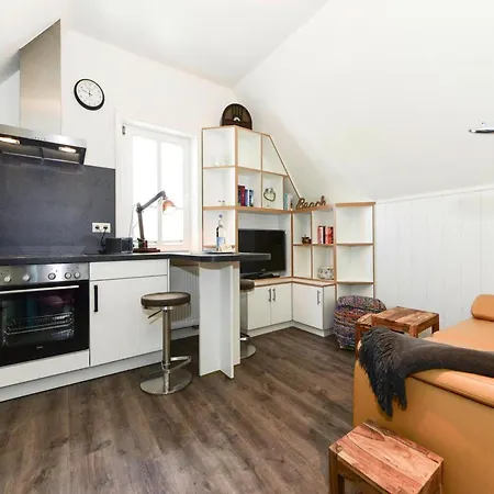 Apartment Apartment, *